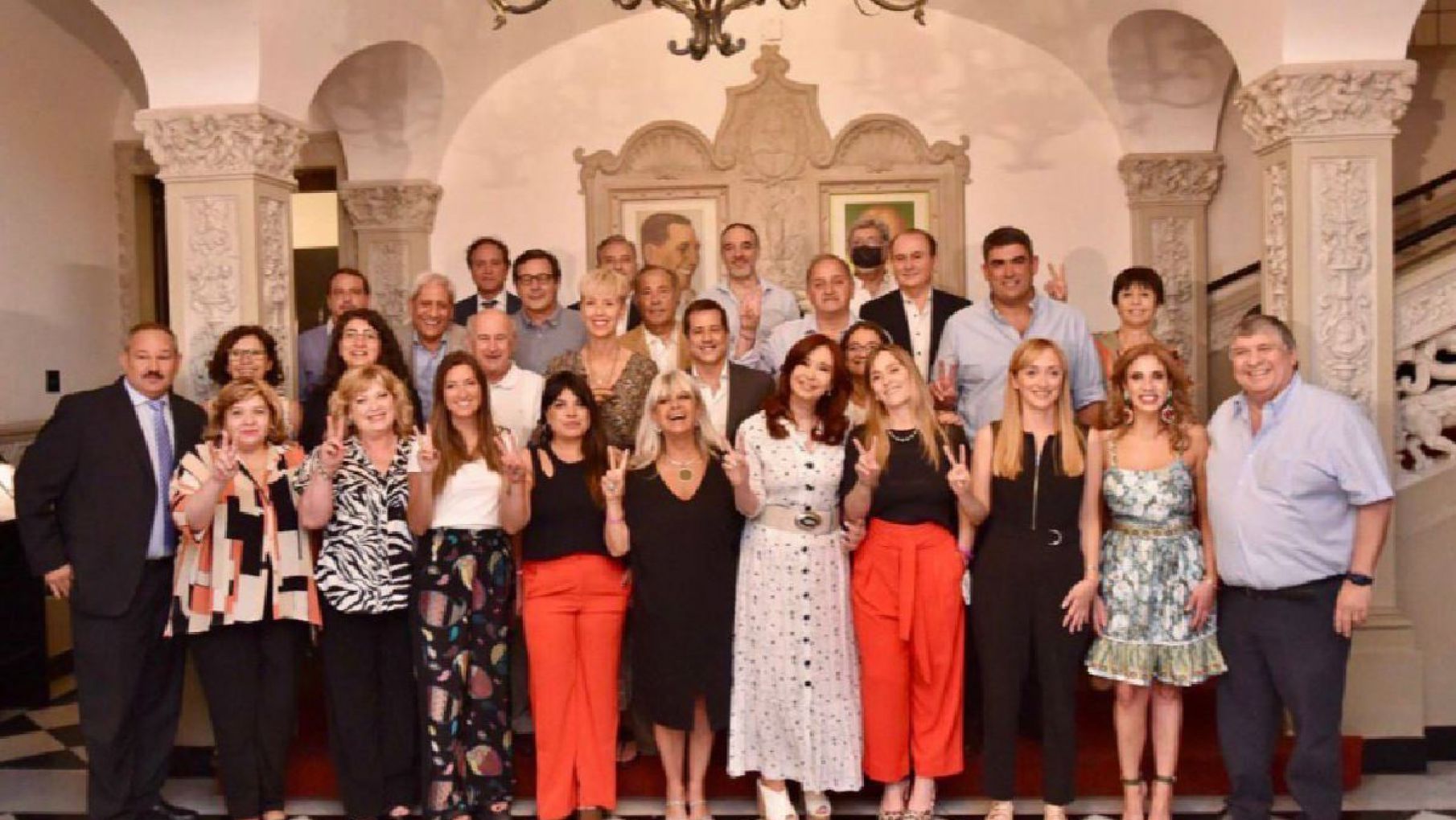 Cristina Kirchner despidió el año con los senadores del FdT